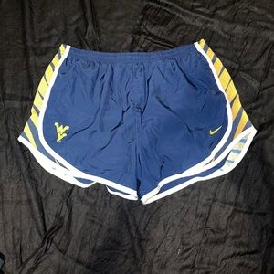 L- Nike Dri-Fit Running Shorts